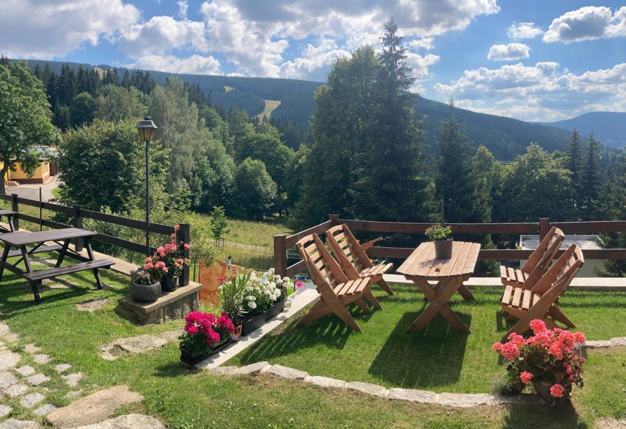 Penzion Hana Otel Špindlerŭv Mlýn Dış mekan fotoğraf